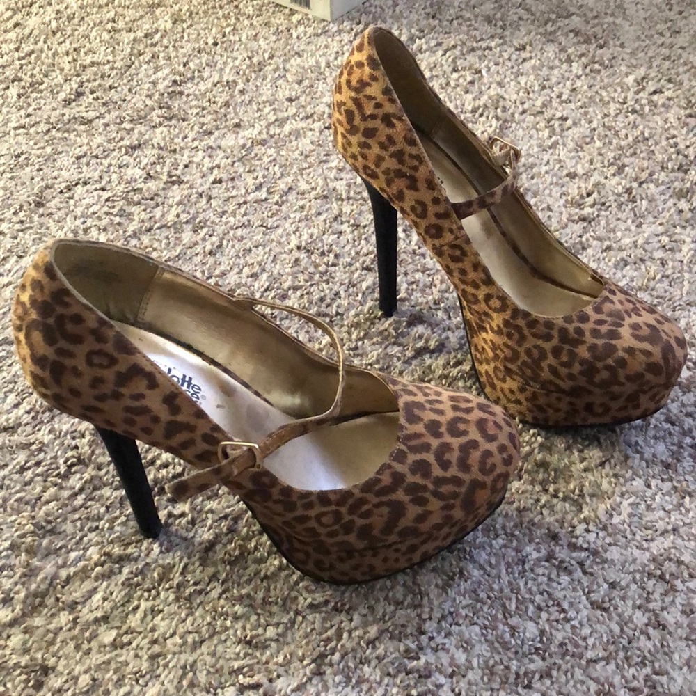 Cheetah/Leopard print platform heels